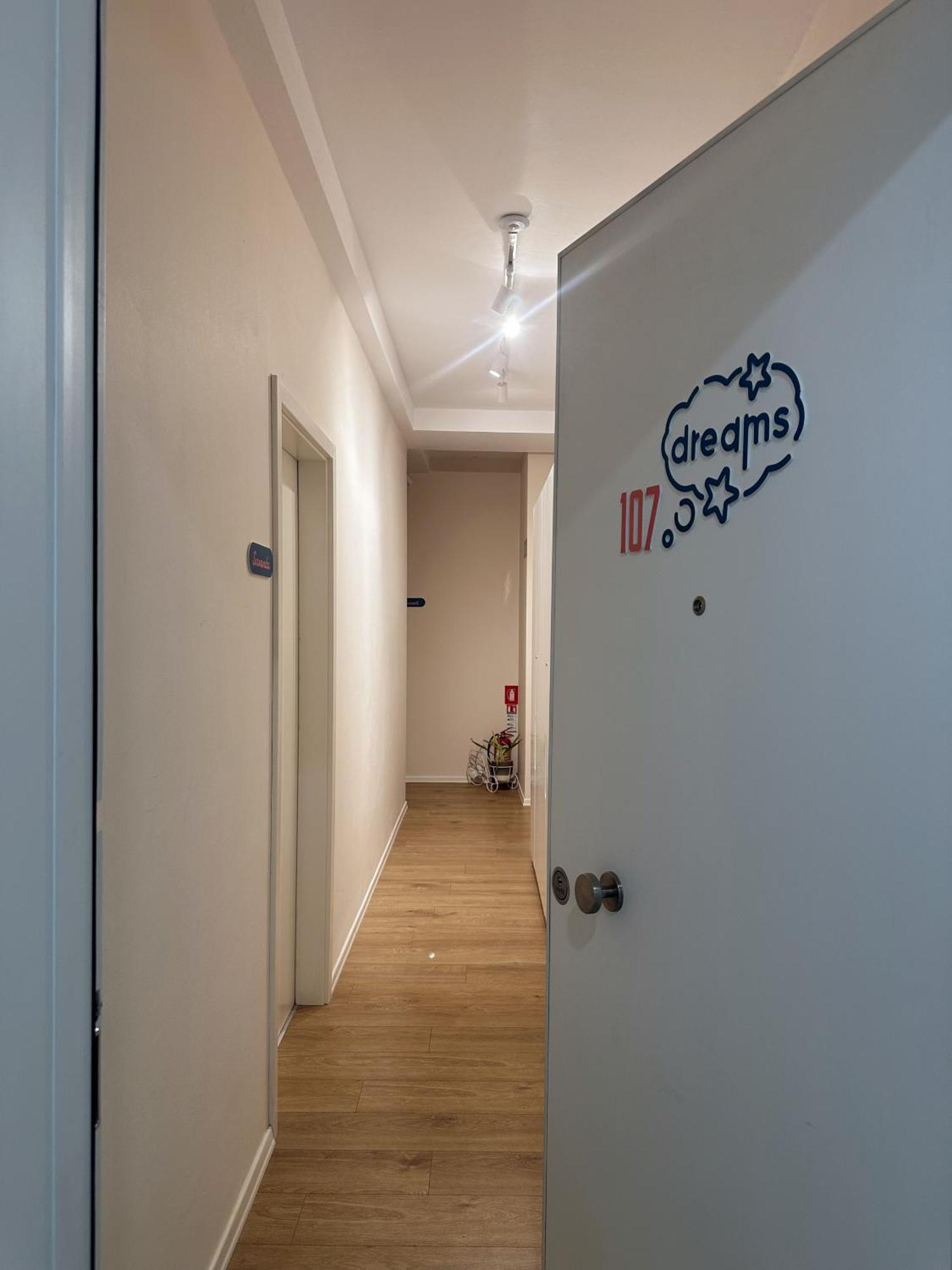 107 Dreams Bed & Breakfast Tirana Exterior foto