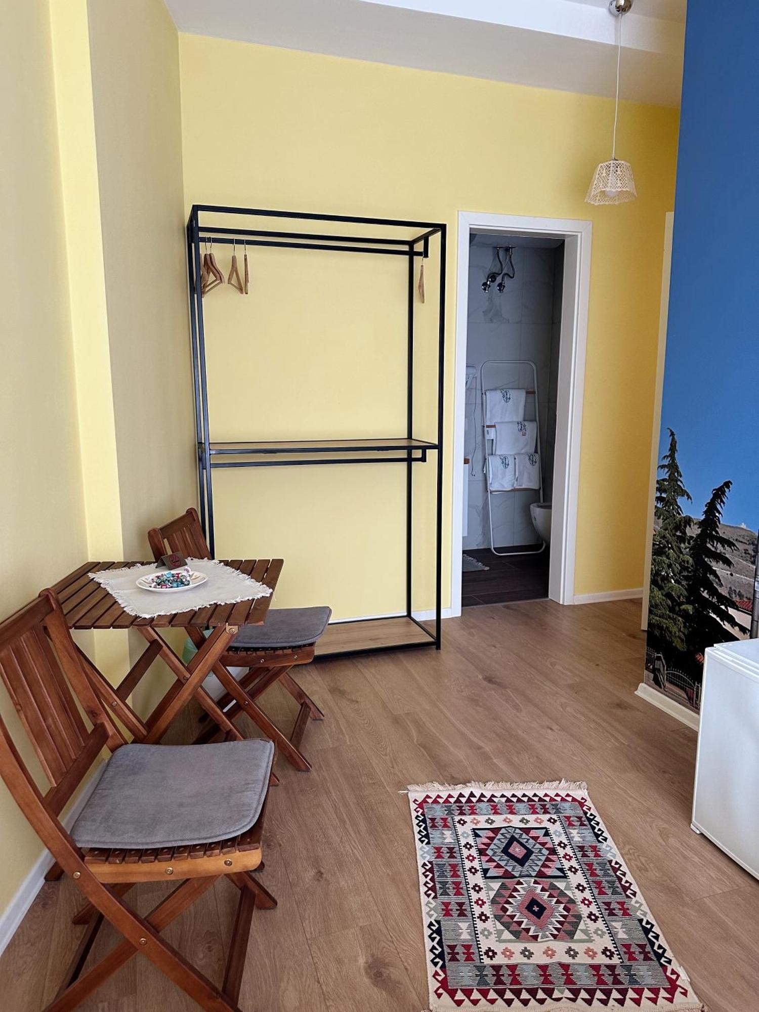 107 Dreams Bed & Breakfast Tirana Exterior foto