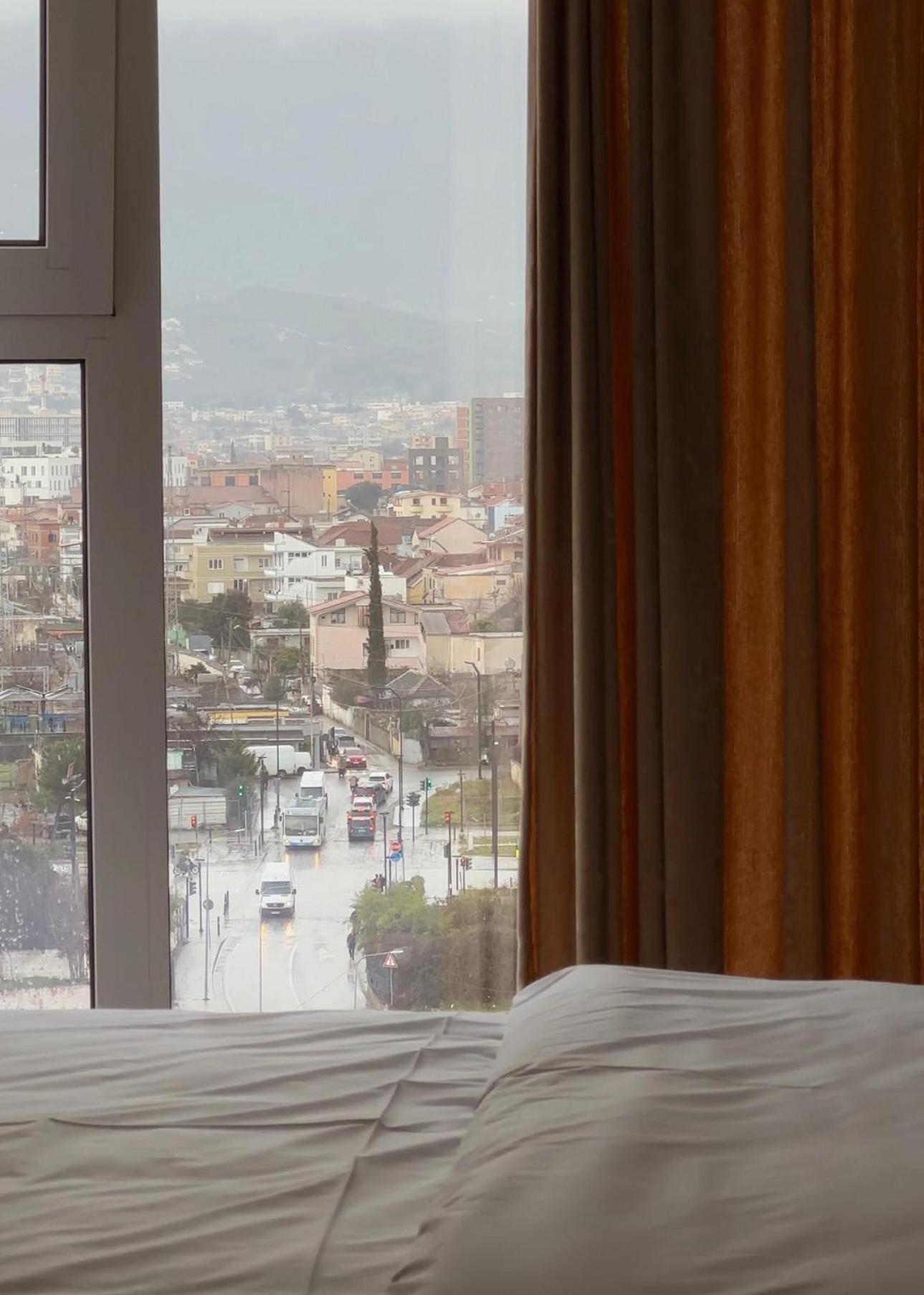 107 Dreams Bed & Breakfast Tirana Exterior foto